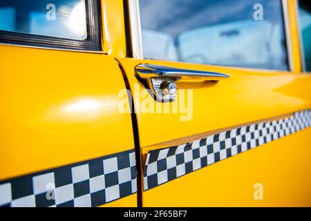 Primo piano di tassisti americani d'epoca. Foto di alta qualità Foto Stock