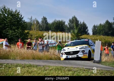 32 HUTTUNEN Jari (fin) LINNAKETO Antti (fin) Opel Adam R2 Azione durante il Campionato europeo Rally 2017 Rally Rzeszowski in Polonia dal 4 al 6 agosto - Foto Wilfried Marcon / DPPI Foto Stock