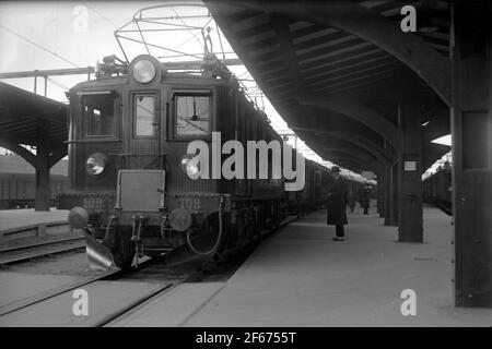 Ferrovie statali SJ DS 108. Piattaforma 5 Foto Stock