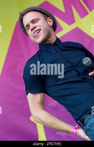 Olly Murs canta dal vivo al Midlands Festival 2010 Foto Stock