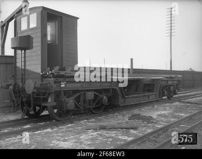 Le ferrovie statali, SJ SO2 23741. Trolley per trasporto con trasformatore e cabina freno. Foto Stock