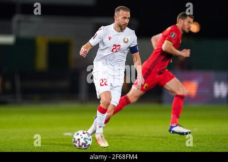 LEUVEN, BELGIO - MARZO 30: Igor Stasevich della Bielorussia durante la Coppa del mondo FIFA 2022 Qatar Qualifier match tra Belgio e Bielorussia a Den Dreef on Foto Stock