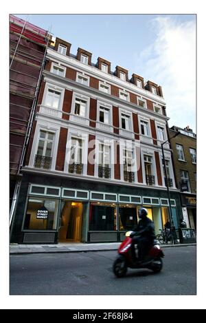 Dover Street market Piccadilly London W1 dover st market..... Londonpic David Sandison 25/10/2004 Foto Stock