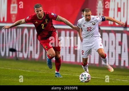 LEUVEN, BELGIO - MARZO 30: Toby Alderweireld del Belgio e Igor Stasevich della Bielorussia durante la Coppa del mondo FIFA 2022 Qatar Qualifier match tra Be Foto Stock