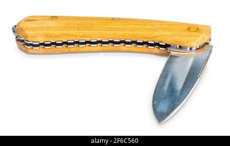 Coltello in legno (coltello a manico), aperto e isolato su sfondo bianco. Foto Stock