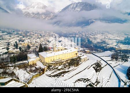Valtellina (IT), Sondrio, Sant'Anna, Convento di San Lorenzo, veduta aerea Foto Stock