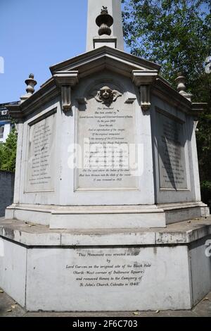 Epitaph del buco nero di Calcutta monumento. Churchyard di San Giovanni, Kolkata. India. Foto Stock