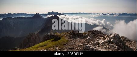 Vista panoramica dal monte Reither Spitze in Tirolo, Austria Foto Stock