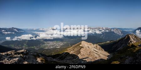 Vista panoramica dal monte Reither Spitze in Tirolo, Austria Foto Stock