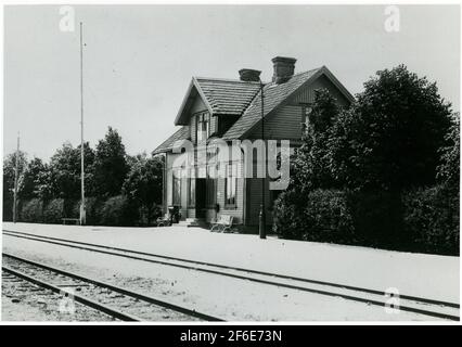 Stazione di Sollebrunn. Ferrovia di Västergötland-Goteborg, VGJ. Si trova tra le 1900-1970 stazioni sulla Western Bow. Acquistato dalle ferrovie dello stato, SJ 1948. Banana slumped 24/8 1970. Foto Stock