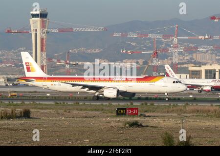 Iberia Airbus A321-211 (EC-JGS) all'aeroporto di Malaga, Spagna. Foto Stock