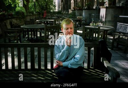 Charles Kennedy, leader del Partito Liberal-democratico, settembre 1999al National Club liberale Foto Stock