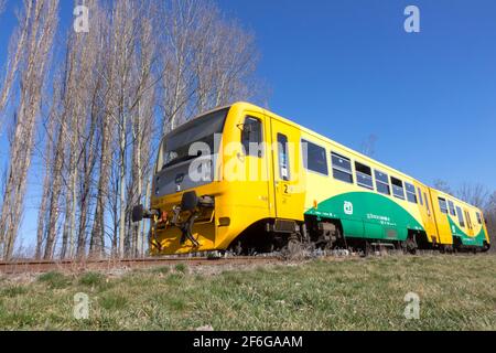 Treno passeggeri per linee ferroviarie regionali, Ceske Drahy Repubblica Ceca Foto Stock