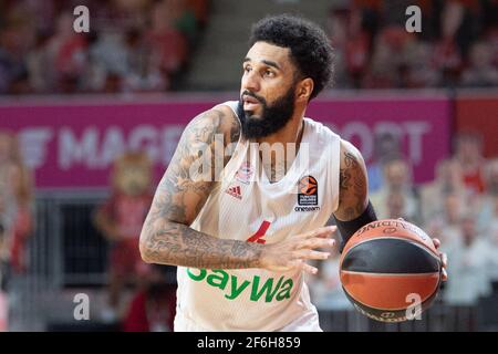 Monaco, Germania. 30 Marzo 2021. Pallacanestro: Eurolega, FC Bayern München - Fenerbahce Istanbul all'Audi Dome. Dennis Seeley di Bayern Monaco gioca la palla. Credit: Attias Balk/dpa/Alamy Live News Foto Stock