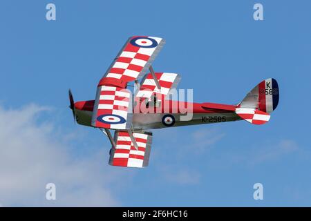 De Havilland DH82 Tiger Moth velivolo formazione del RAF Foto Stock