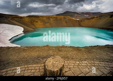 Krafla è una caldera vulcanica di circa 10 km di diametro con una zona di fessura lunga 90 km, nel nord dell'Islanda nella regione di Mývatn Foto Stock