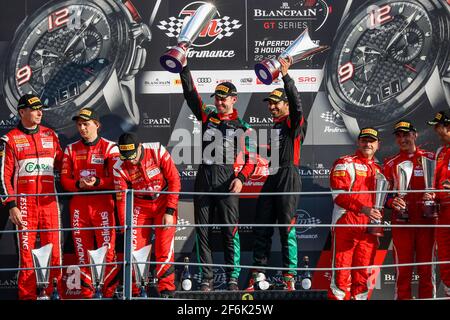 97 al HARTHY Ahmad, ADAM Jonny (gbr), Aston Martin V12 team Oman Racing team con TF Sport, ambiance podio durante la Blancpain GT serie 2017, a Monza, Italia, da avril 21 a 23 - Photo Florent Gooden/DPPI Foto Stock