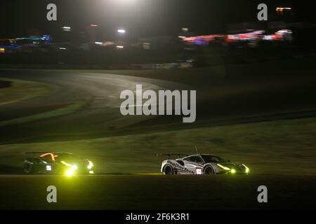 62 MAC NEIL Cooper (usa), SWEEDLER William (usa), BELL Townsend (usa), Ferrari 488 GTE team Scuderia corsa, azione durante la 24 le Mans 2017 ore di gara, dal 17 al 18 giugno sul circuito di le Mans, Francia - Foto François Flamand / DPPI Foto Stock