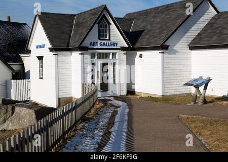 Esterno della galleria d'arte William deGarthe a Peggy's Cove, Canada. La galleria si trova nel famoso villaggio di pescatori della Nuova Scozia. Foto Stock