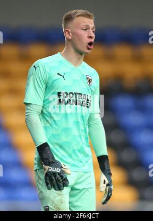 WIMBLEDON INGHILTERRA - MARZO 31: Matthew Cox di AFC Wimbledon durante la fa Youth Cup quarto round vero e proprio tra AFC Wimbledon e Tottenham Hotspur a Pl Foto Stock