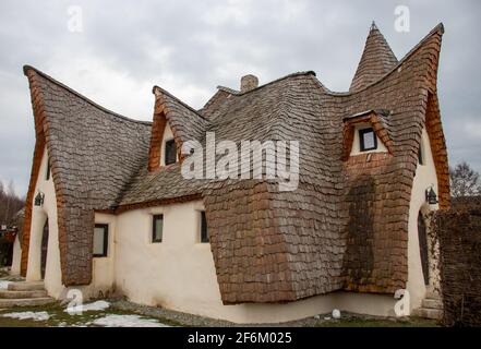 28.03.2021 Sibiu, Romania. Castello di argilla nella Valle delle fate nella contea di Sibiu, Romania. Foto Stock