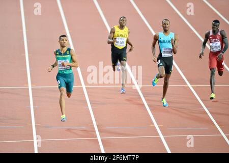 Wayde van Niekerk (RSA, oro), Steven Gardiner (BAH, argento), Abdalelah Haroun (QAT, bronzo). 400 metri uomini, finale. Londra 2019 Foto Stock