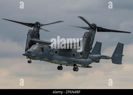 Una United States Air Force Bell Boeing CV-22B Osprey visualizzazione presso il Royal International Air Tattoo, RAF Fairford, nel Regno Unito il 21 luglio 2019. Foto Stock