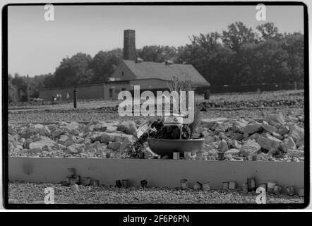 Buchenwald campo di concentramento Weimar in Turingia Germania 1994 il crematorio forni al campo Foto Stock