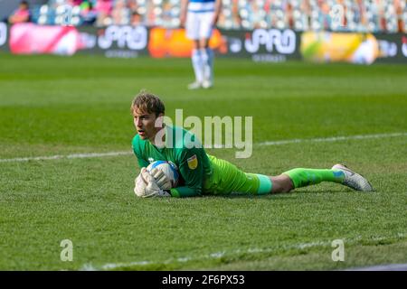 LONDRA, REGNO UNITO. 2 APRILE QPRs Joe Lumley durante la partita del campionato Sky Bet tra Queens Park Rangers e Coventry City al Kiyan Prince Foundation Stadium, Londra, venerdì 2 aprile 2021. (Credit: Ian Randall | MI News) Credit: MI News & Sport /Alamy Live News Foto Stock