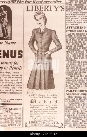 Pubblicità per il negozio Liberty's (Liberty & Co), Londra, nel Daily Telegraph (replica), 18 maggio 1943, il giorno dopo il raid Dam Busters. Foto Stock
