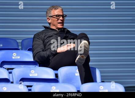 OLDHAM. REGNO UNITO. 2 APRILE: Oldham Athletic's Keith Curle (Manager) prima della partita Sky Bet League 2 tra Oldham Athletic e Stevenage al Boundary Park, Oldham, venerdì 2 aprile 2021. (Credit: Eddie Garvey | MI News) Credit: MI News & Sport /Alamy Live News Foto Stock