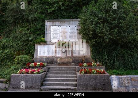 Memoriale alle vittime del primo e del secondo mondo Guerra in Hallstatt Foto Stock