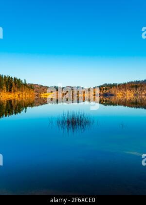 Zen Feeling nel lago di Lokve in Croazia Europa Foto Stock