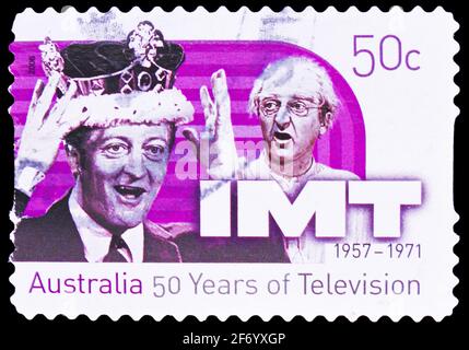 MOSCA, RUSSIA - 18 GENNAIO 2021: Francobollo stampato in Australia mostra IMT, 50 ° anniversario della televisione in Australia serie, circa 2006 Foto Stock