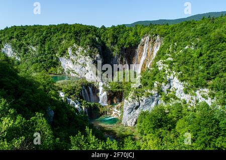 Il Veliki Slap cascata nel Parco Nazionale dei Laghi di Plitvice, Croazia Foto Stock