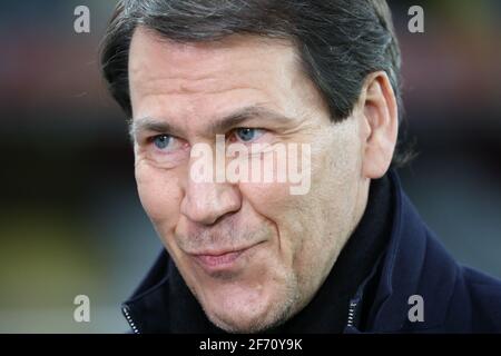 Rudi GARCIA allenatore Lione durante il campionato francese Ligue 1 partita di calcio tra RC Lens e Olympique Lyonnais il 3 aprile 2021 allo stadio Bollaert-Delelis di Lens, Francia - Foto Laurent Sanson / LS Medianord / DPPI Foto Stock