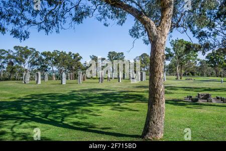 Le pietre permanenti australiane, erette nel 1992 a Glen Innes, i monoliti rendono omaggio al patrimonio celtico dei primi coloni europei Foto Stock