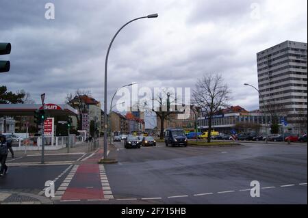 Kreuzung Klosterstraße Ecke Seeburger Straße in der Wilhelmstadt, Berlin-Spandau Foto Stock