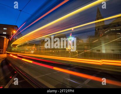 I sentieri del tram al Nottingham Contemporary nel Nottingham City Centre, Nottinghamshire Inghilterra UK Foto Stock