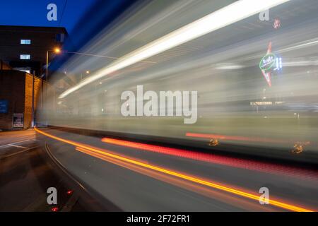 I sentieri del tram al Nottingham Contemporary nel Nottingham City Centre, Nottinghamshire Inghilterra UK Foto Stock