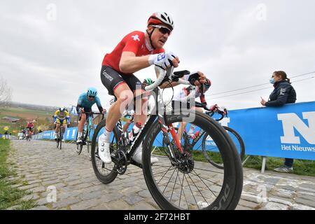 Lo svizzero Stefan Kung di Groupama-FDJ ha ritratto in azione durante il 105a edizione del 'Ronde van Vlaanderen - Tour des Flandres - Tour di Fiandre 'uno Foto Stock