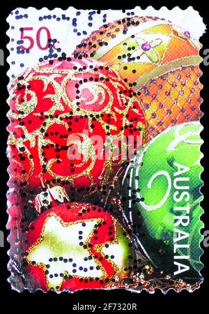 MOSCA, RUSSIA - 12 GENNAIO 2021: Francobollo stampato in Australia mostra Baubles (Green Star), serie di Natale, circa 2008 Foto Stock
