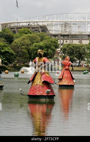 salvador, bahia / brasile - 12 novembre 2012: Scultura di orixas, staccata dal candelabro, sono visti a Dique de Itororo nella città di Salvador. Foto Stock