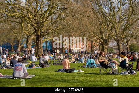 campi di londra pasqua 2021 Foto Stock