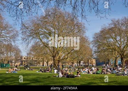 campi di londra pasqua 2021 Foto Stock