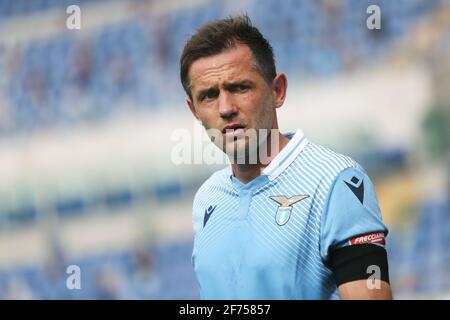 Senad Lulic del Lazio durante il campionato italiano Serie A Football Match tra SS Lazio e AC Spezia il 3 aprile 2021 allo Stadio Olimpico di Roma - Foto Federico Proietti / DPPI Foto Stock