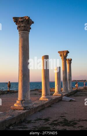 Ucraina, Crimea, Sevastopol, Città Antica di Khersoness, rovine di teatro antico Foto Stock