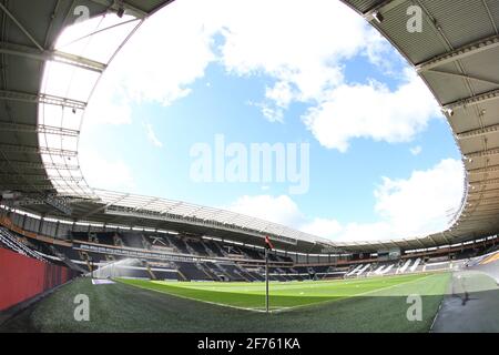 Vista generale all'interno del KCOM Stadium in, il 4/5/2021. (Foto di David Greaves/News Images/Sipa USA) Credit: Sipa USA/Alamy Live News Foto Stock