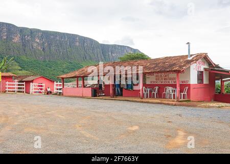 São Roque de Minas - MG, Brasile - 13 dicembre 2020: Caffetteria nella regione di Serra da Canastra, Quintal da Canastra, emporio e caffè. Foto Stock