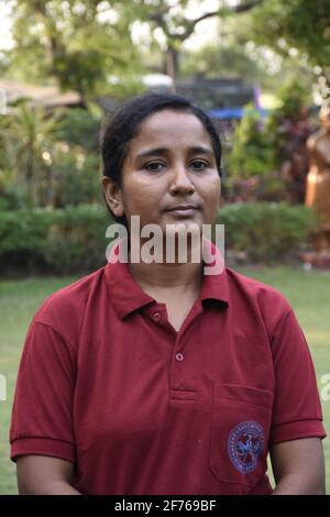 Kolkata, India. 04th Apr 2021. Rumpa Das, che sta per salire sul Monte Everest il 6 aprile 2021 per celebrare i cento anni del primo Mt. Everest Expedition, ha partecipato ad un incontro stampa al Calcutta Press Club. (Foto di Suraranjan Nandi/Pacific Press/Sipa USA) Credit: Sipa USA/Alamy Live News Foto Stock